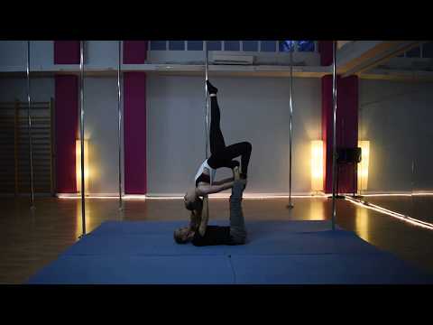 06. Thess Pole Art Show 28 - Acro Yoga (ProleteR - April Showers)