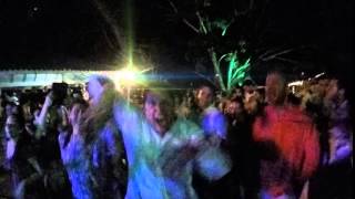 DESORDEN PUBLICO Allá Cayo - BODA MAFE Y DJ LARGO