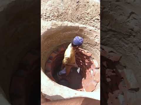 शौचालय का कच्चा गढ्ढा कैसे बनाएं | How to make a kutcha pit of toilet | Sarkari toilets kaise banaye