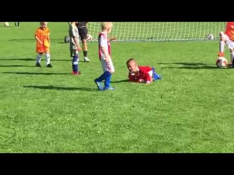 Young soccer talent Rayaan Urriagli @ SV Hoofddorp