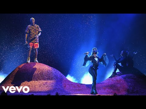 Camila Cabello & Pharrell Williams - Sangria Wine + Havana (Live Billboard Music Awards 2018)
