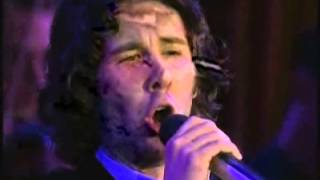 Josh Groban on Oprah, singing Silent Night and It Came Upon a Midnight Clear 11-20-07