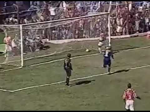 Villa Nova MG 0 x 3 Cruzeiro 2003