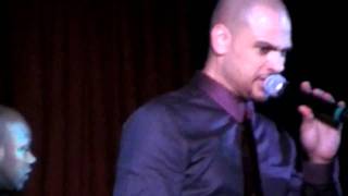 R&amp;B singer Chico Debarge&#39;s NYE 2011 Show + Sings Switch, D&#39;Angelo and DeBarge Tunes