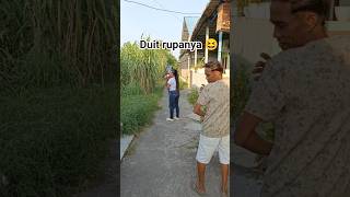 Download lagu Sampai segitunya liat duit #fyp #komedi #lucu #ngakak #funny #comedy #shorts mp3