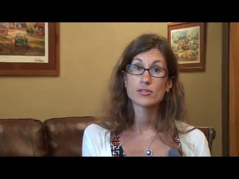 download lagu mp3 mp4 Laura Warner, download lagu Laura Warner gratis, unduh video klip Laura Warner