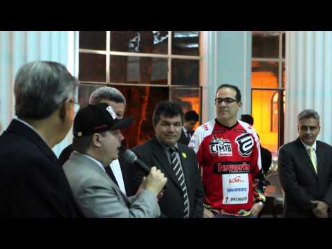 Governador Antônio Anastasia na 1a etapa da CIMTB 2014