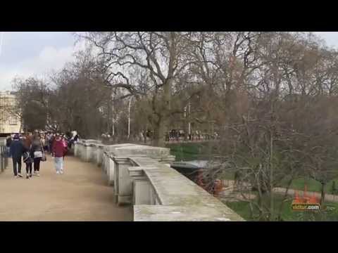 Explore London Parks - St James Park: Video Travel Guide