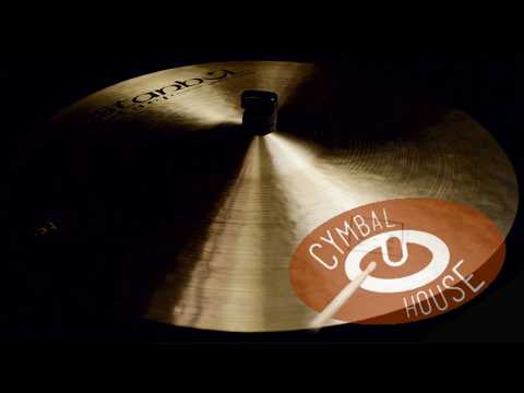 Istanbul Agop Traditional 22" Dark Crash 2120 g image 3
