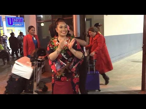 Miss Tuitui Fashion 2019 airport arrival | Spontaneous Tau’olunga