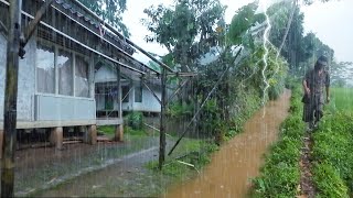 Download lagu WAH SEENAK INI, HUJAN TURUN DI DESA YANG INDAH, SUASANA PELOSOK KAMPUNG SUNDA JAWA BARAT INDONESIA mp3