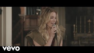 LeAnn Rimes - The Story (Acoustic Church Session)