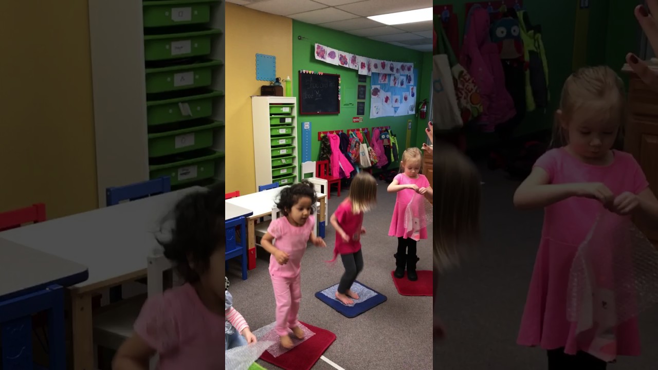 Salta y alto with bubble wrap!