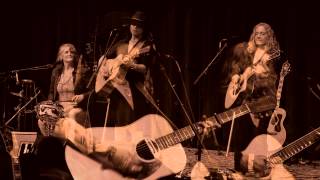 Horseback In My Dreams by Corinne West & The Bandits