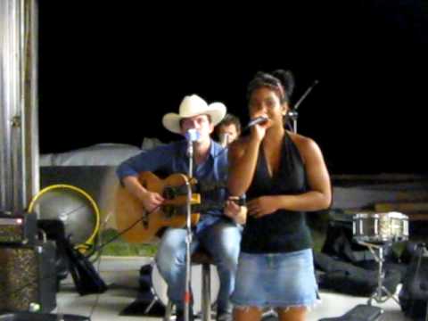 Chelina Jackson singing Gunpowder and Lead with Troy Cook JR Accoustic 7 02 09