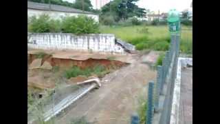 preview picture of video 'IMAGENS DO TENIS CLUBE APOS ABANDONO DA PREFEITURA DE FERNANDOPOLIS'