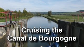 preview picture of video 'Cruising On The Canal De Bourgogne part 1'