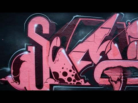 PINK WALL | SEMOR.MEDIAN.AIDN | CLEAN GRAFFITI