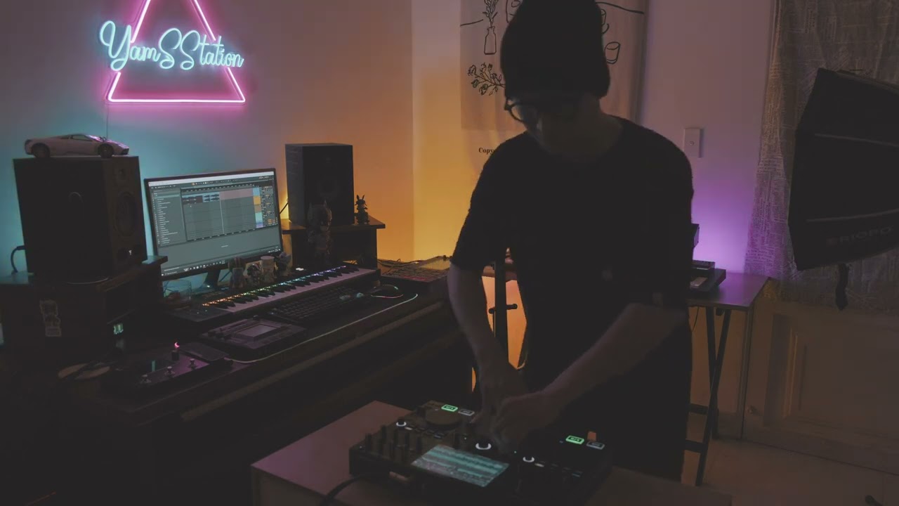 Mixtape #1 - Cocktail | tlinh, Coldzy, Parys, Shayda, Ivy, Lil Wuyn, Vsoul, Dean, Tyla, Kehlani