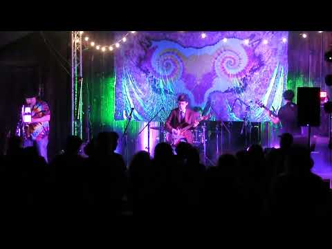Max Riley Group – Owlfest 12, Blue Mountain Event Center, Wilseyville ...