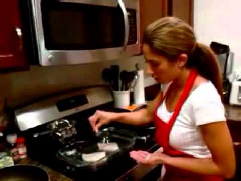 download lagu mp3 mp4 Basil Crusted Halibut, download lagu Basil Crusted Halibut gratis, unduh video klip Basil Crusted Halibut