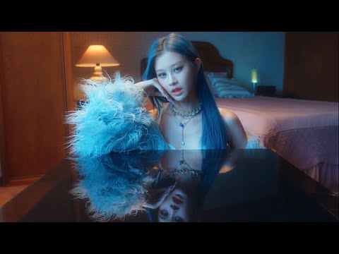 Fyeqoodgurl - Perfume (feat. oceanfromtheblue)【Visualizer Video】