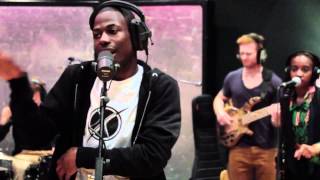 Live & Unplugged: Clixx - Shut It Down Ft. Ayo Beatz