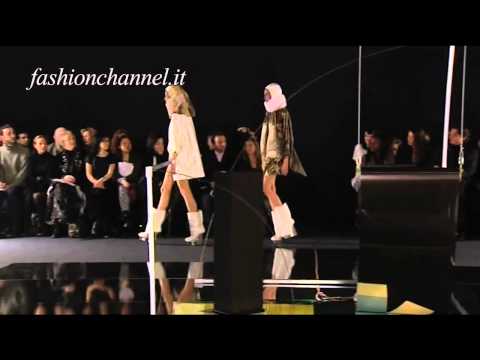 "Junko Shimada" Autumn Winter 2009 2010 Paris HD 1 of 3 pret a porter woman by FashionChannel