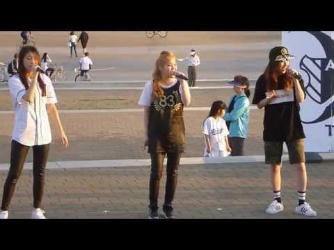 230515 The Ark (디아크) Halla, Minju, Yuna - Fifth Harmony Miss Movin' On -Ttukseom Hangang Busking 버스킹