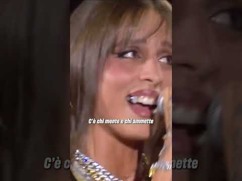 OLLY es ANGELINA MANGO cantano PER DUE COME NOI live #shorts #trending #perte #viralvideo