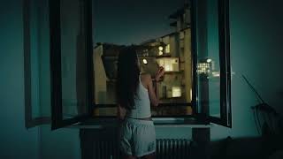 6 LONTANA Lyrics English Translation