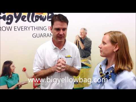 download lagu mp3 mp4 Big Yellow Bag Compost, download lagu Big Yellow Bag Compost gratis, unduh video klip Big Yellow Bag Compost