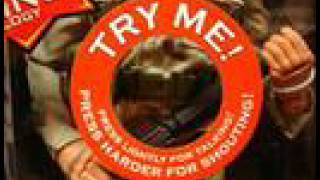 Killer Queen slide show lyrics