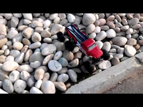 6 wheel steering Mad Torque 6X6 rock crawler