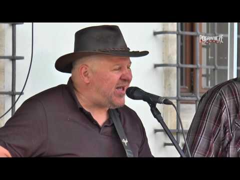 Mick and Elli KBB & Jnr  Robinson cz  1