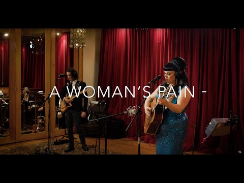 Video thumbnail for A Woman’s Pain [Live at RNZ]