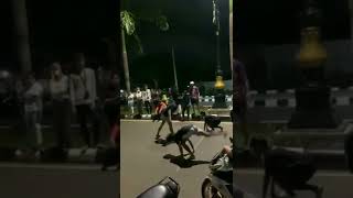 Download lagu balap lari malah nyungsep 🤣🤣 #shortvideo #beranda #viralshorts #fyp mp3 Download lagu balap lari malah nyungsep 🤣🤣 #shortvideo #beranda #viralshorts #fyp mp3