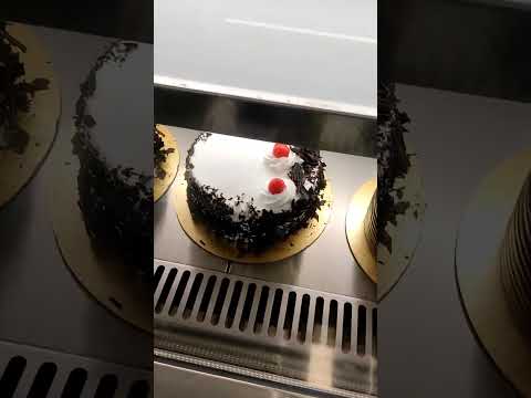 Best Chocolate Creamy Cake🍰#tasty #food #cake Favorite😋#