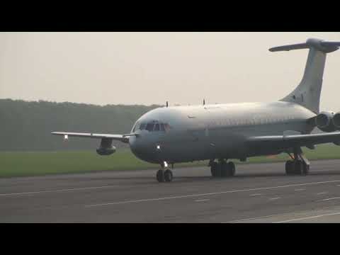 Vickers VC10 Last ever Landing 25-09-13
