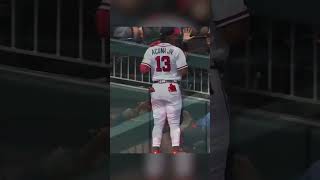 Ronald Acuña Jr. shared a moment with this young fan after making the catch! ????