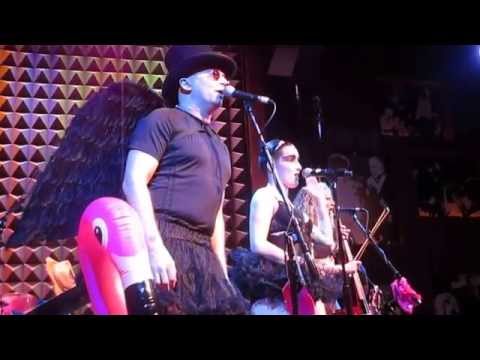Michael Cerveris & Kimberly Kaye ( Loose Cattle) w/ The Skivvies - Bird Medley