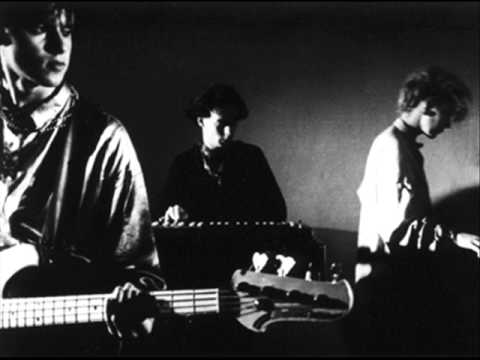CLAN OF XYMOX - Mesmerised  (The John Peel Sessions)