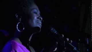 AZANIA NOAH - Wait for me (Blue Note Club, New York)