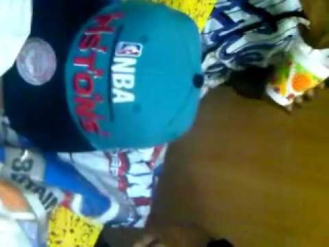 fepro boyz  ft. Elaa  klaar met shoppen in de stad