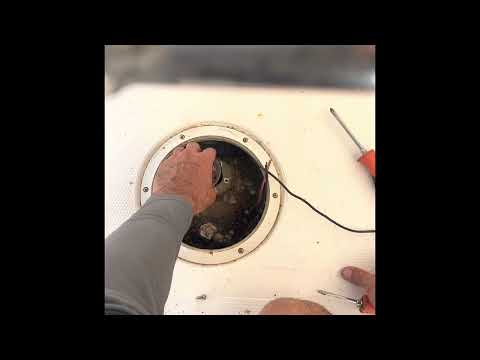 Fuel Sender Replacement on Plastic Tank on Bay Boat- #fuelsender #marinemechanic #mechanictips