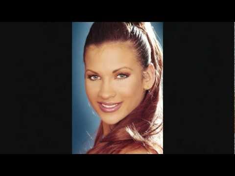 Claudia Beni - Krivo vrijeme, krivi grad