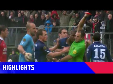 DRAMA AND TWO RED CARDS | AZ - FC Twente (27-02-2011) | Highlights