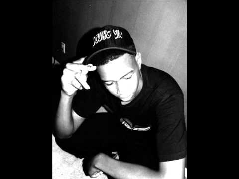 Young E ft. Mayz, and Young Sir - Lame