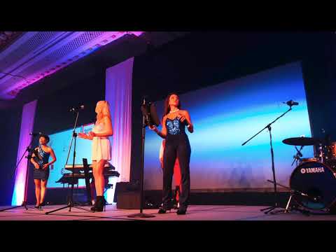 ZAZ - Champs Elysees cover by Blue Note Band Macau