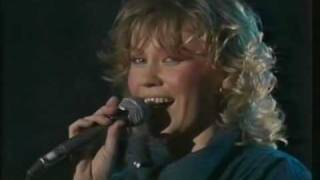 Agnetha Fältskog: The Heat Is On Special 2/3